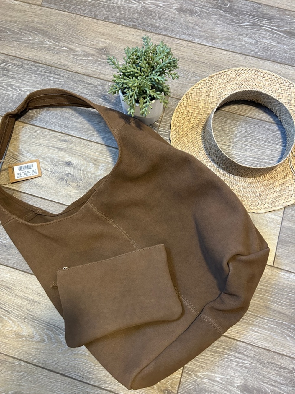 NWT. Brandy Melville Brown Suede Slouchy Shoulder Bag with Removable Pouch.